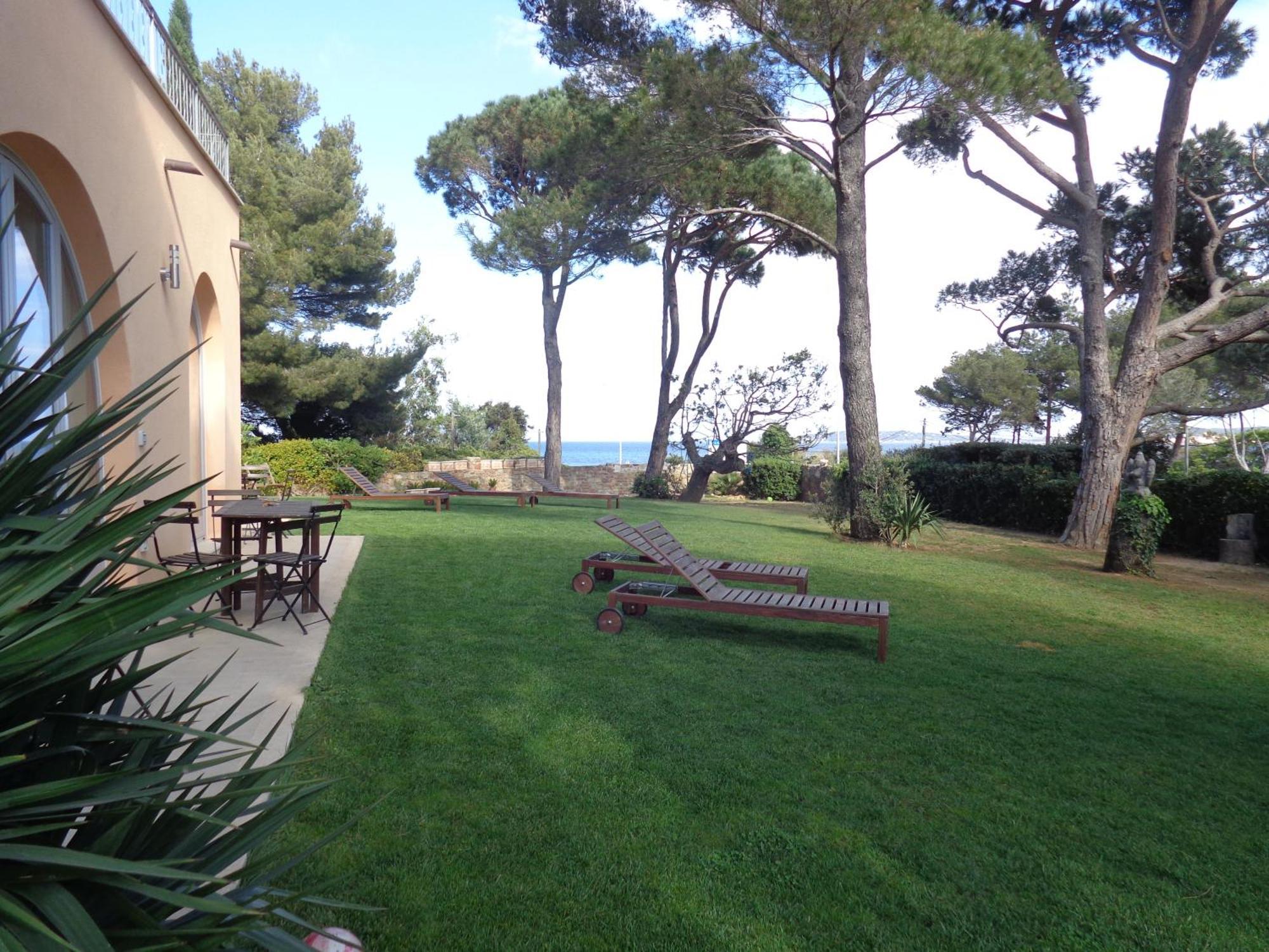 Villa Angelina Front Beach Гримо Екстер'єр фото