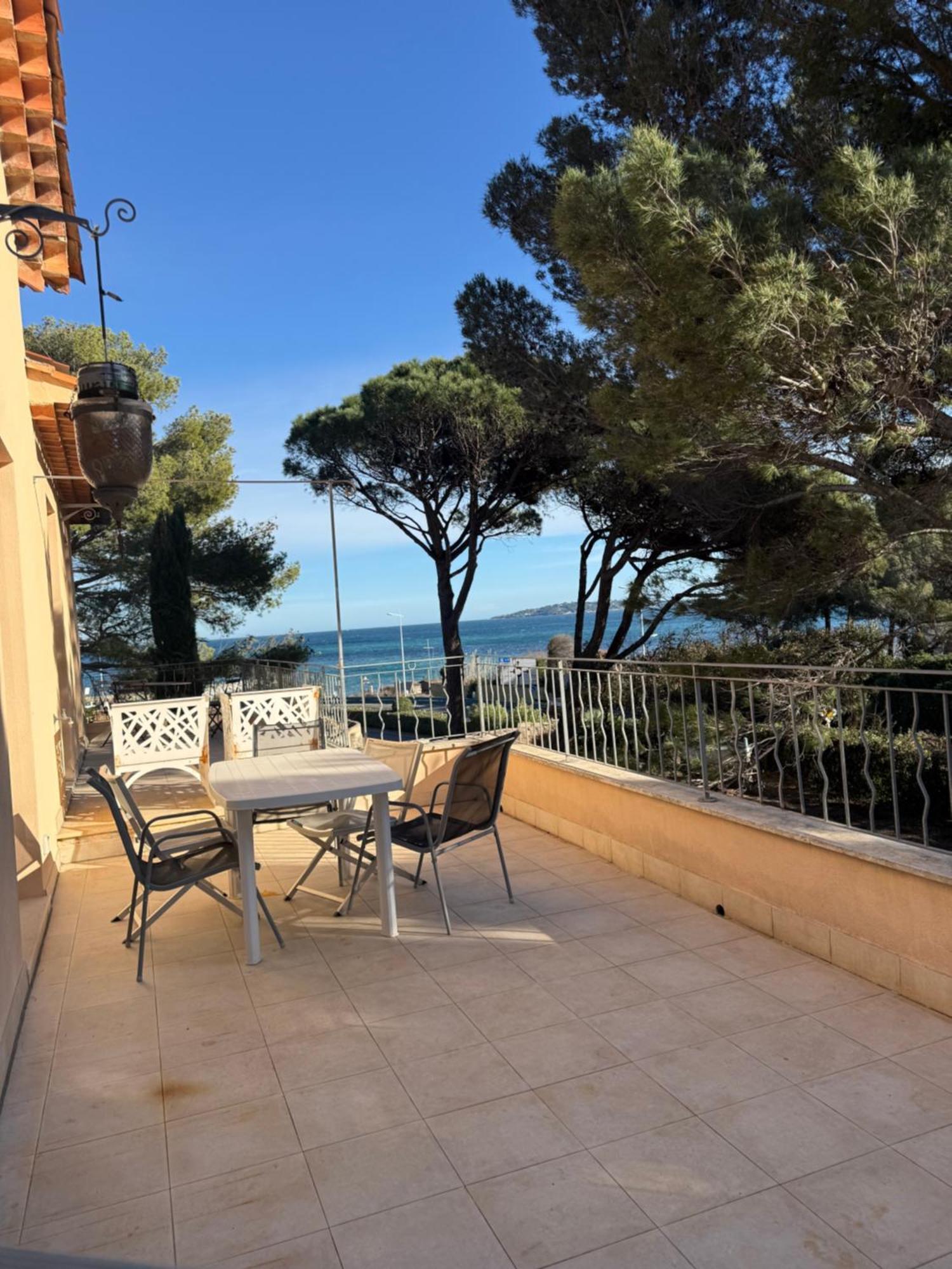 Villa Angelina Front Beach Гримо Екстер'єр фото